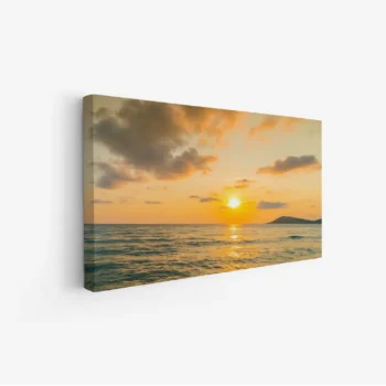 لوحات مناظر طبيعية لغروب الشمس على البحر بألوان دافئة وسماء ملبدة بالغيوم، لوحات جدارية أنيقة، لوحات فخمة.
