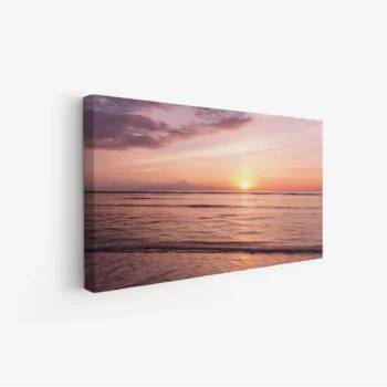 لوحات مناظر طبيعية غنية بألوان الغروب الوردية فوق البحر الهادئ، جو من السكينة. لوحات فخمة، لوحات جدارية للمنزل، لوحات أنيقة.