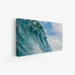 لوحات مناظر طبيعية تعكس أمواج البحر الزرقاء تحت سماء صافية، جو هادئ ومريح. لوحات فنية عصرية، لوحات جدارية للمنزل، لوحات أنيقة.