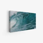 لوحات مناظر طبيعية تتضمن موجات بحرية زرقاء متلألئة تحت ضوء الشمس، جو مفعم بالحيوية. لوحات فنية عصرية، لوحات جدارية للمنزل، لوحات أنيقة.