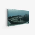 لوحات مناظر طبيعية لسفينة غارقة تحت الماء بألوان زرقاء وخضراء، جو هادئ وغامض. لوحات فنية عصرية، لوحات جدارية للمنزل، لوحات أنيقة.