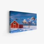 لوحة جبال مغطاة بالثلوج مع كوخ أحمر في مشهد هادئ، ألوان زرقاء وبيضاء تعكس جمال الطبيعة، لوحات مناظر طبيعية، لوحات كانفاس.