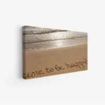 لوحات مناظر طبيعية لشاطئ رملي مع عبارة "time to be happy" بألوان دافئة وجو مريح، لوحات جدارية للمنزل، لوحات فنية عصرية.