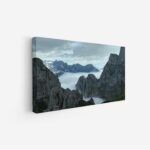 لوحة جبال - مشهد جبلي - ضباب خفيف - هادئ - لوحات طبيعة - لوحات كانفاس