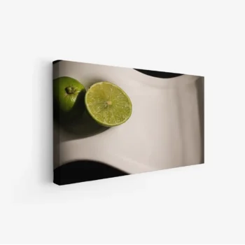 لوحة فواكه - ليمون أخضر - خلفية بيضاء - منعش - لوحات جدارية - لوحات كانفاس