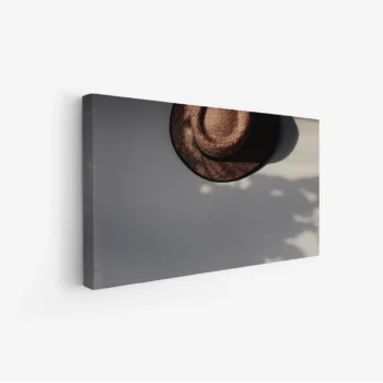 لوحة قبعة - قبعة قش - ظل خفيف - هادئ - لوحات فنية مودرن - لوحات كانفاس