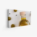 لوحة زيتون - زجاجة زيت - خلفية بيضاء - هادئ - لوحات حائط - لوحات كانفاس، لوحات جدارية