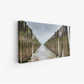 لوحة بحر - أعمدة خشبية - ألوان رمادية وزرقاء - هادئ - لوحات طبيعة - لوحات كانفاس، لوحات جدارية